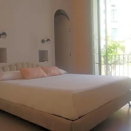 Luciani 33 Luxury 4*